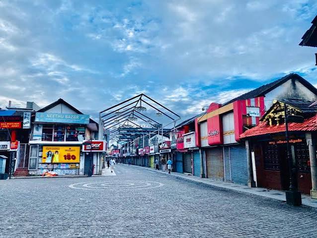 S.M. Street
